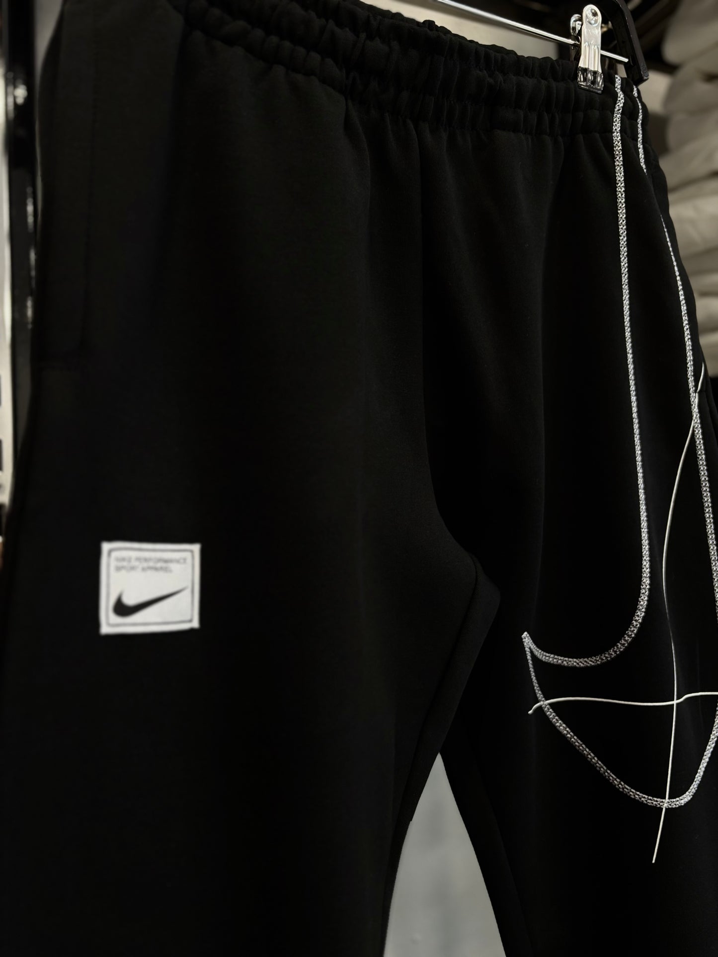 Nike performance sport apparel black set