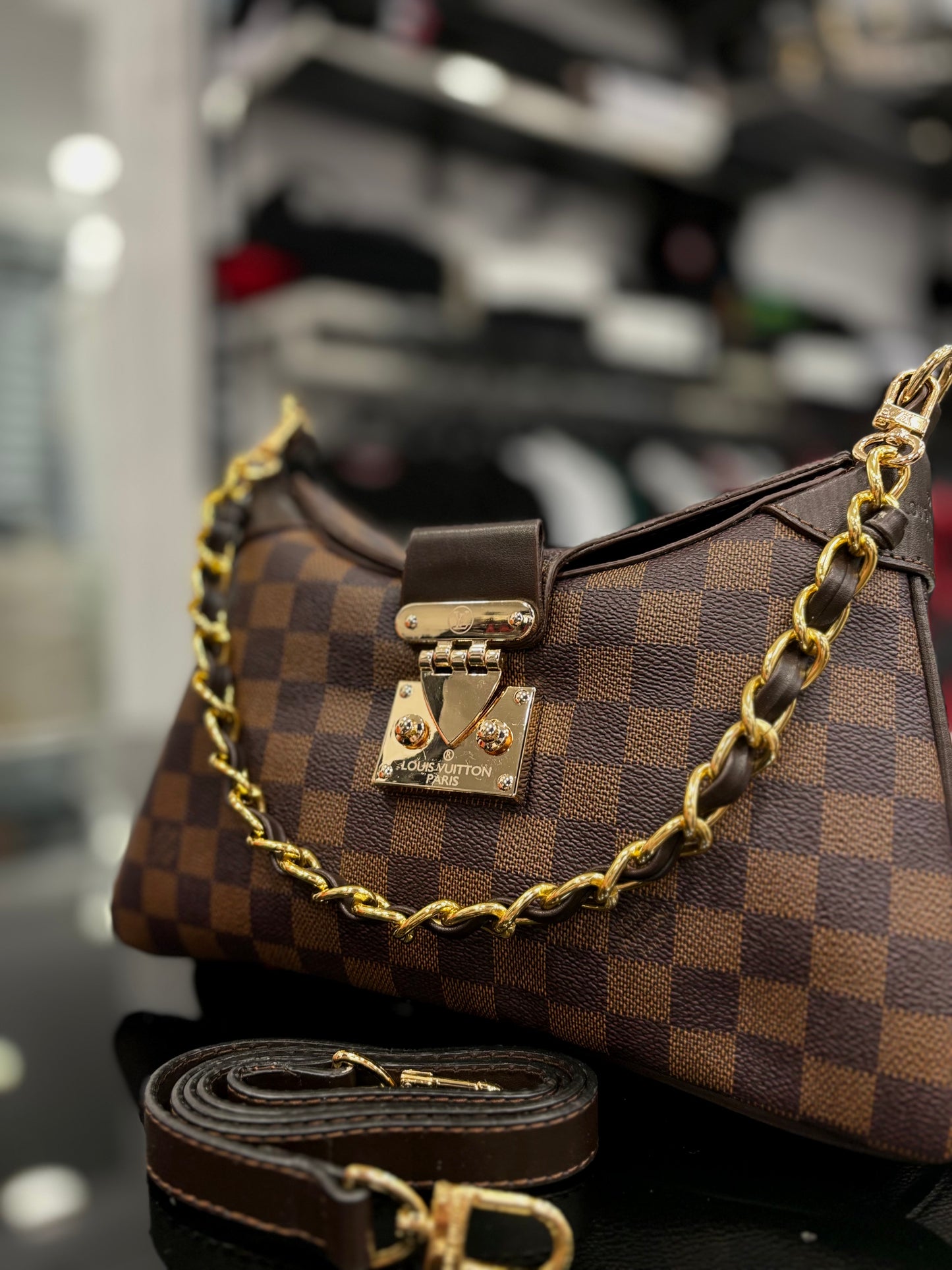 Τσάντα Louis Vuitton ωμού/Χιαστί