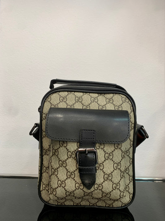 Gucci Beige τσαντάκι χιαστί