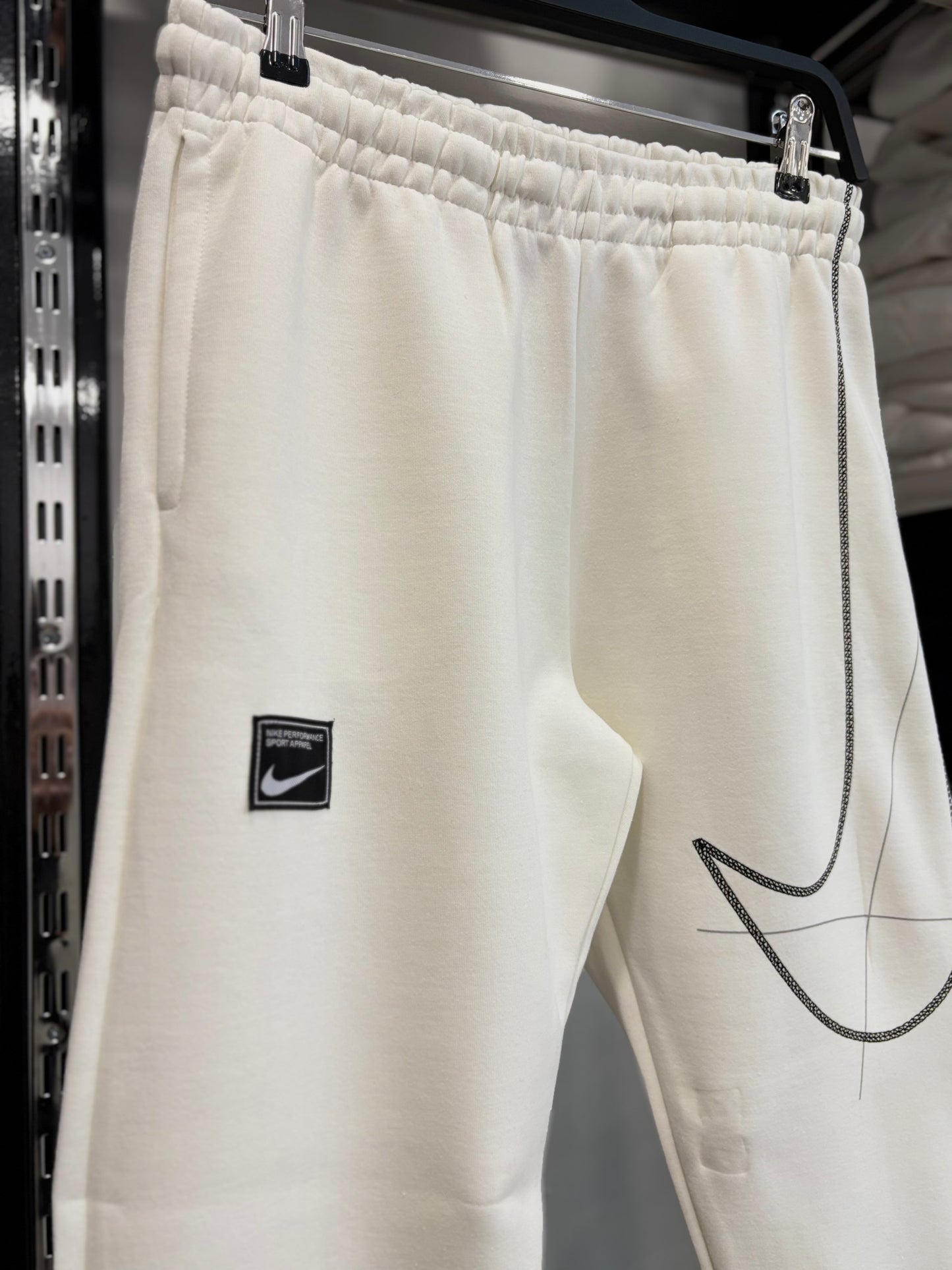 Nike performance sport apparel white set