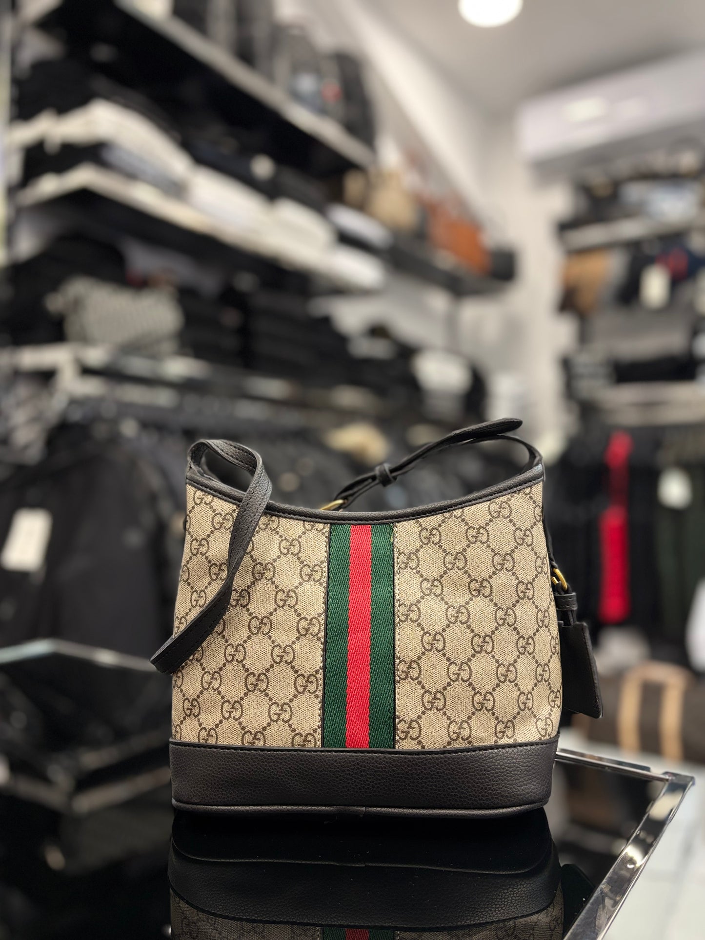 Gucci Ophidia GG small shoulder black bag