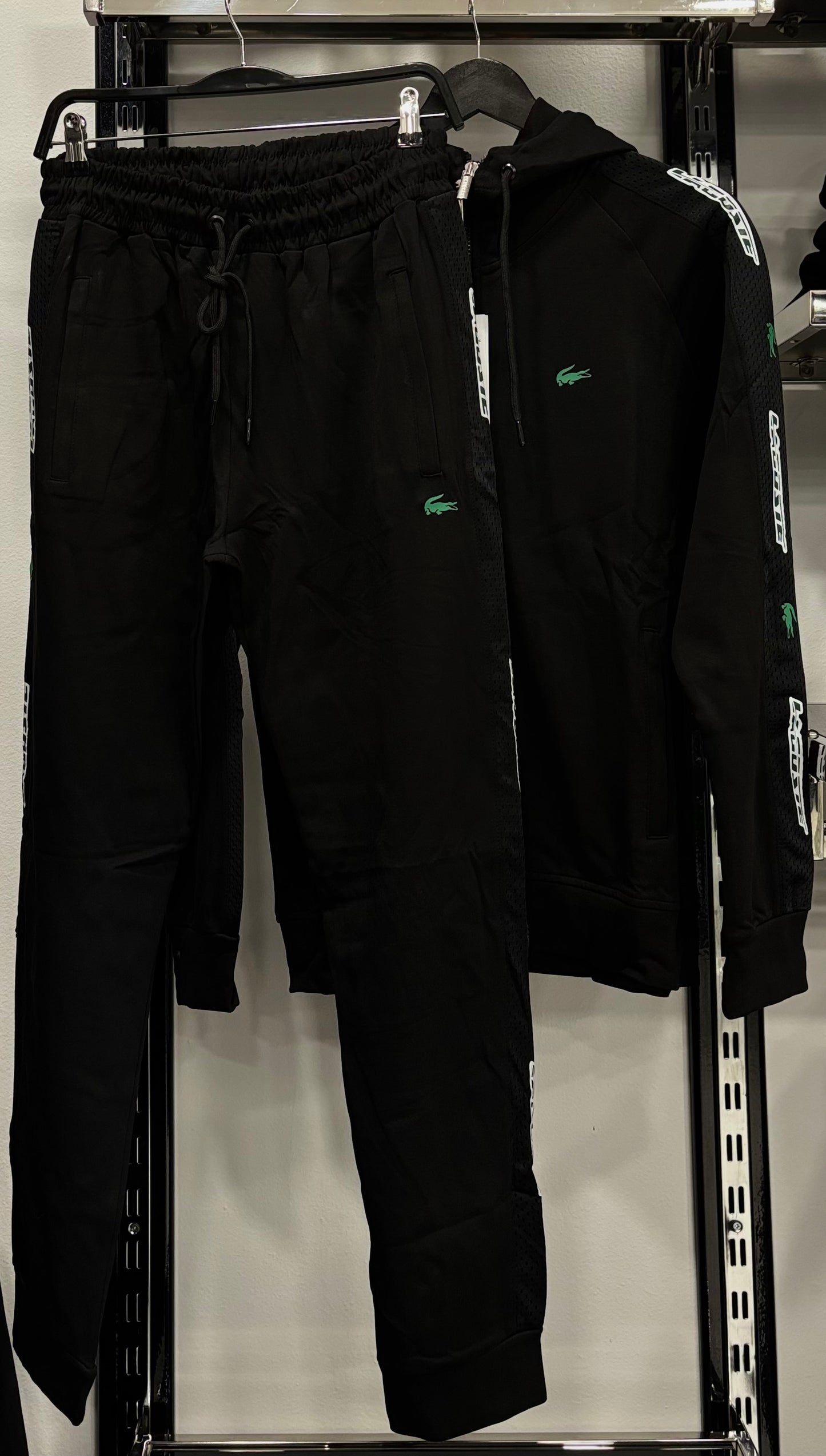 Lacoste black set