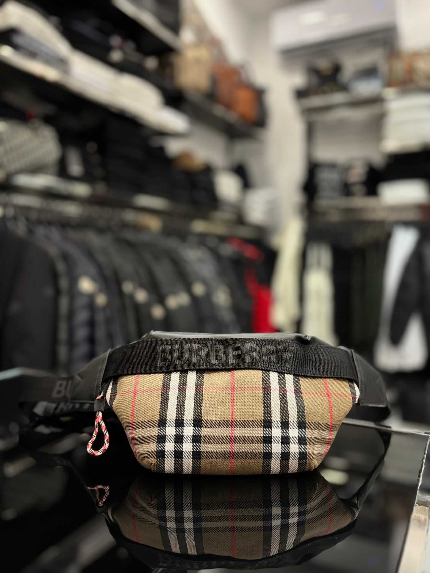 Burberry waist bag