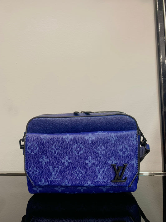 Louis Vuitton Blue τσαντάκι ωμού/χιαστί