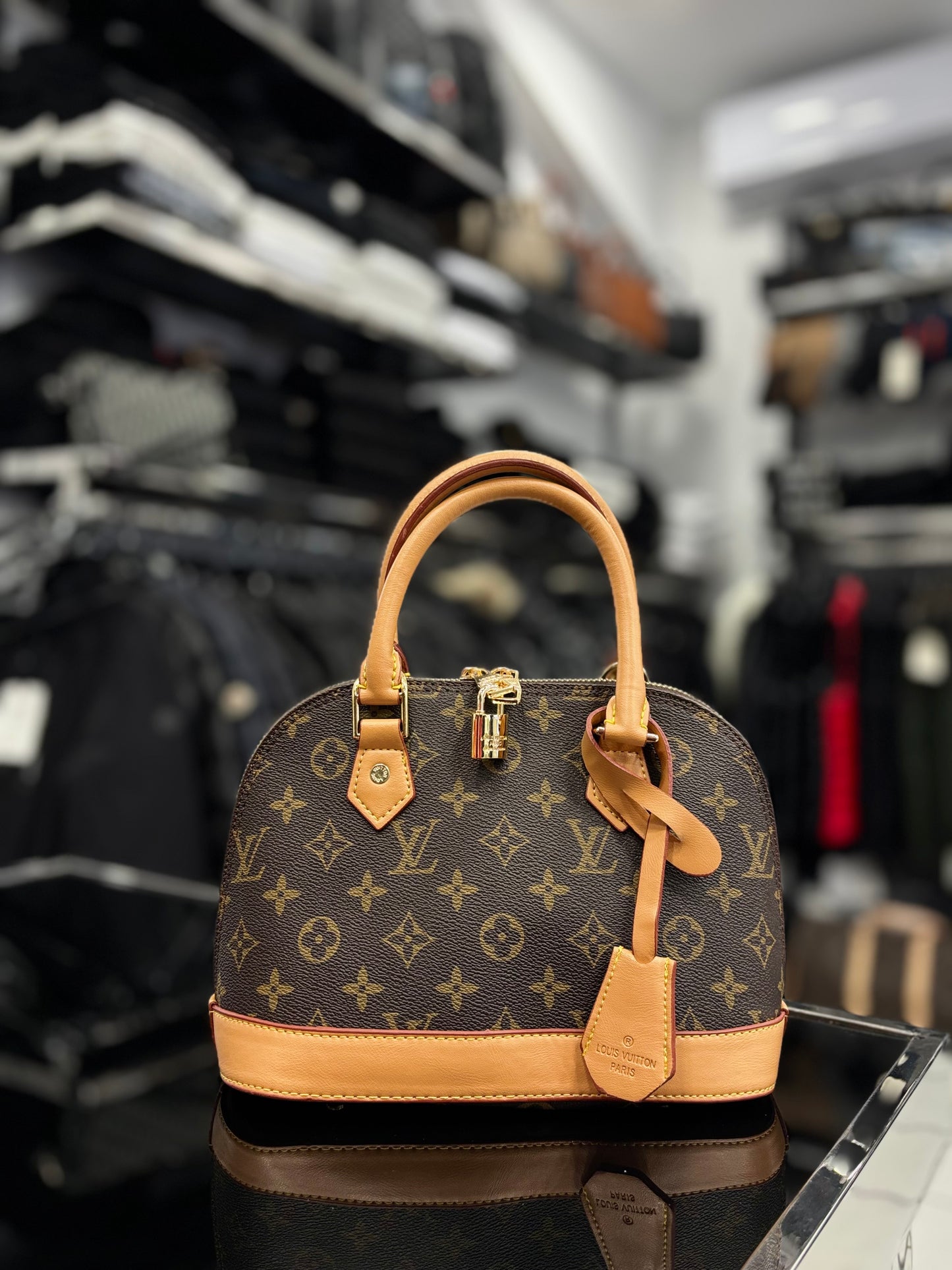 Louis Vuitton Alma BB Monogram