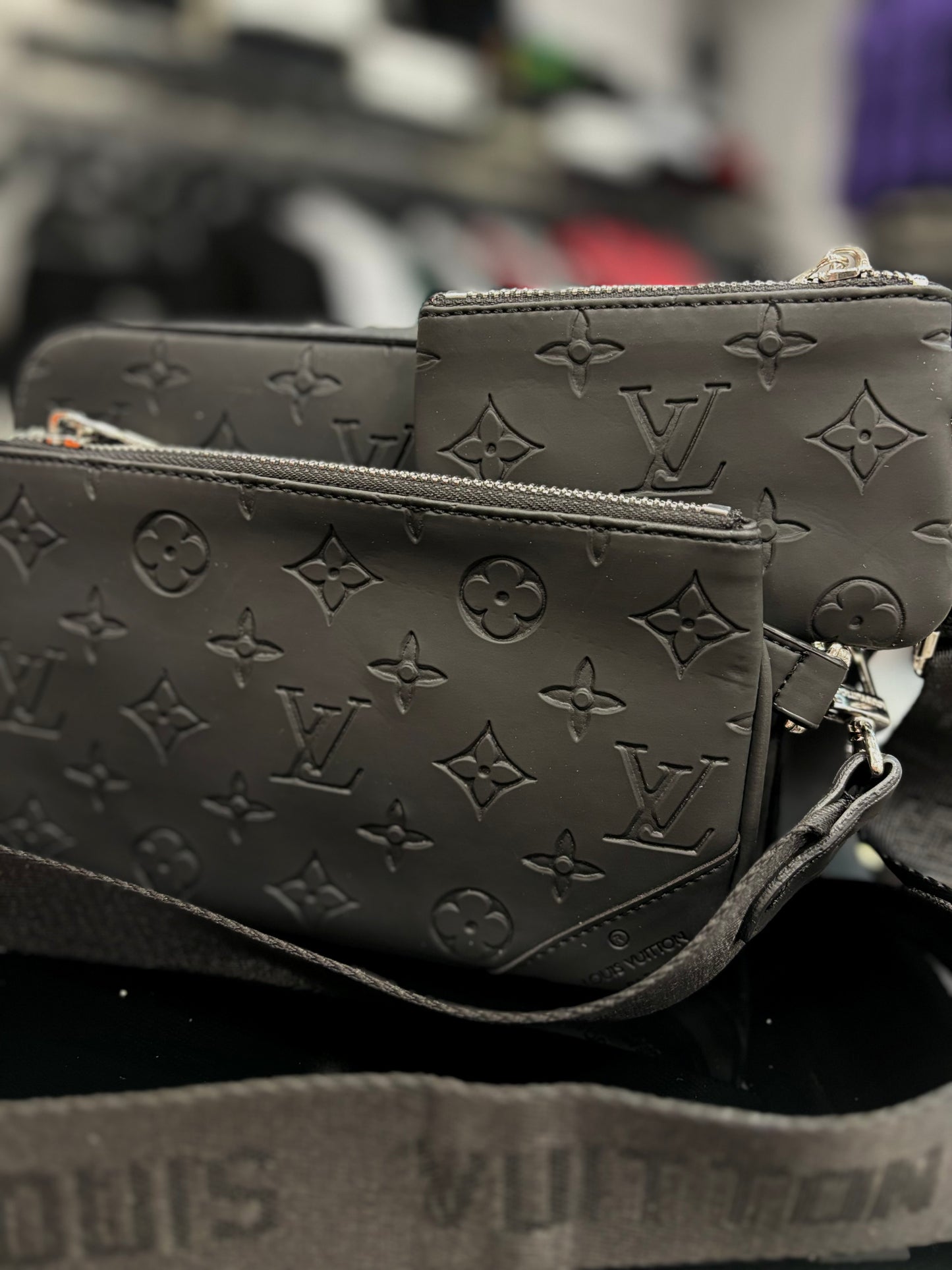 Louis Vuitton Trio Black τσαντάκι ωμού/χιαστί