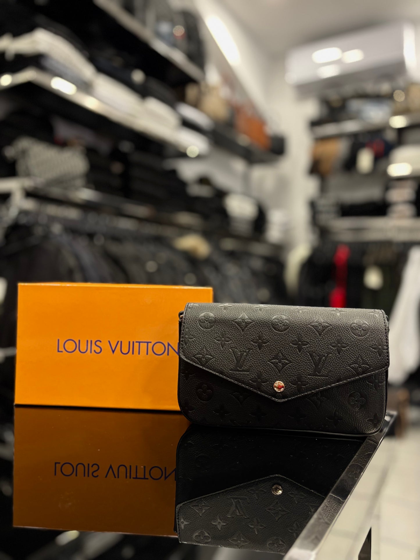 Louis Vuitton Black Monogram Empreinte Pochette Félicie