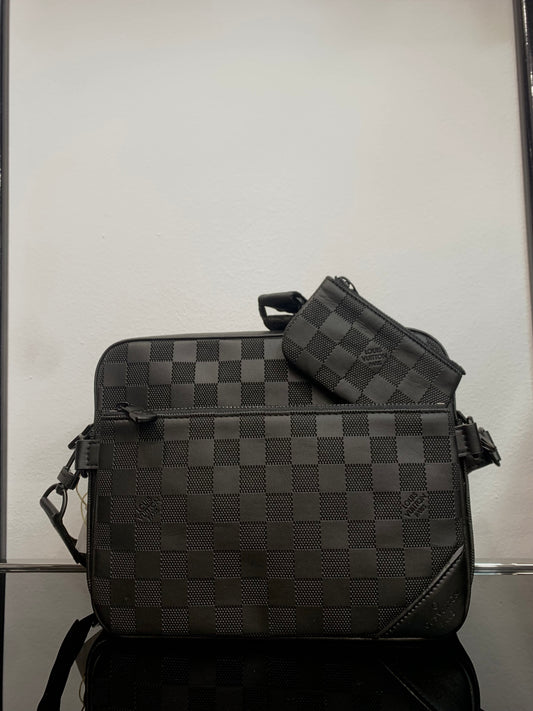 Louis Vuitton Trio Black τσαντάκι ωμού/Χιαστί