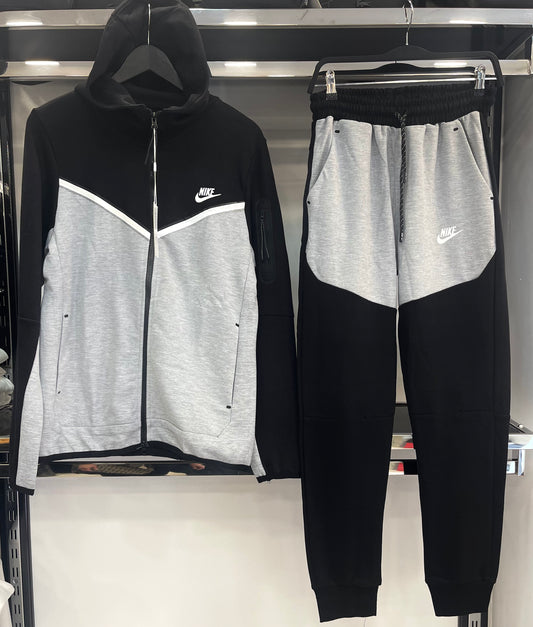 Nike Sportswear Tech Fleece