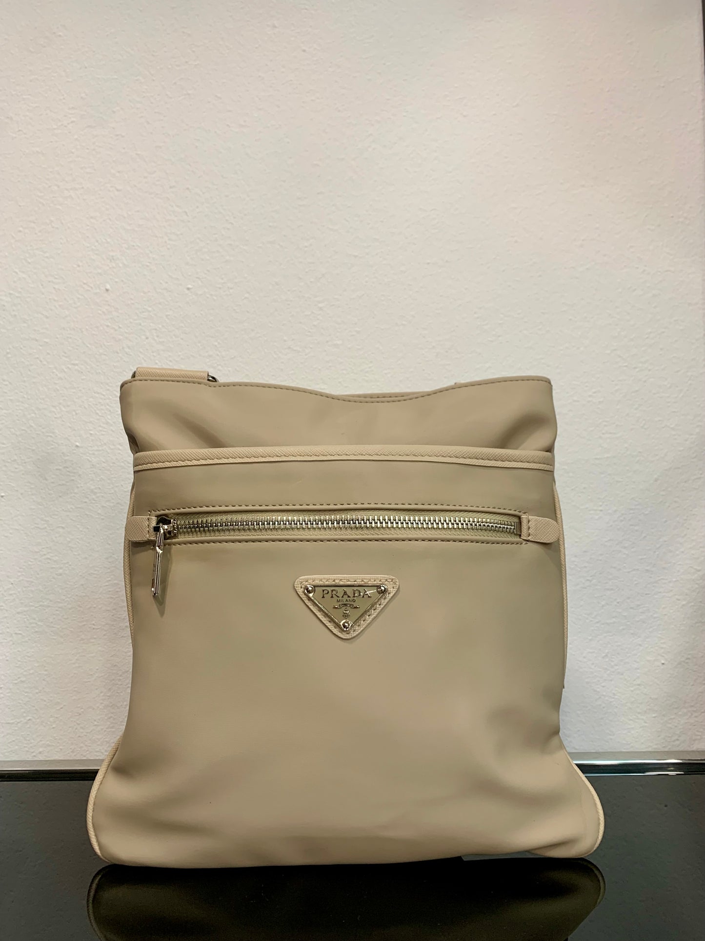 Prada Beige τσάντα ωμού/χιαστί