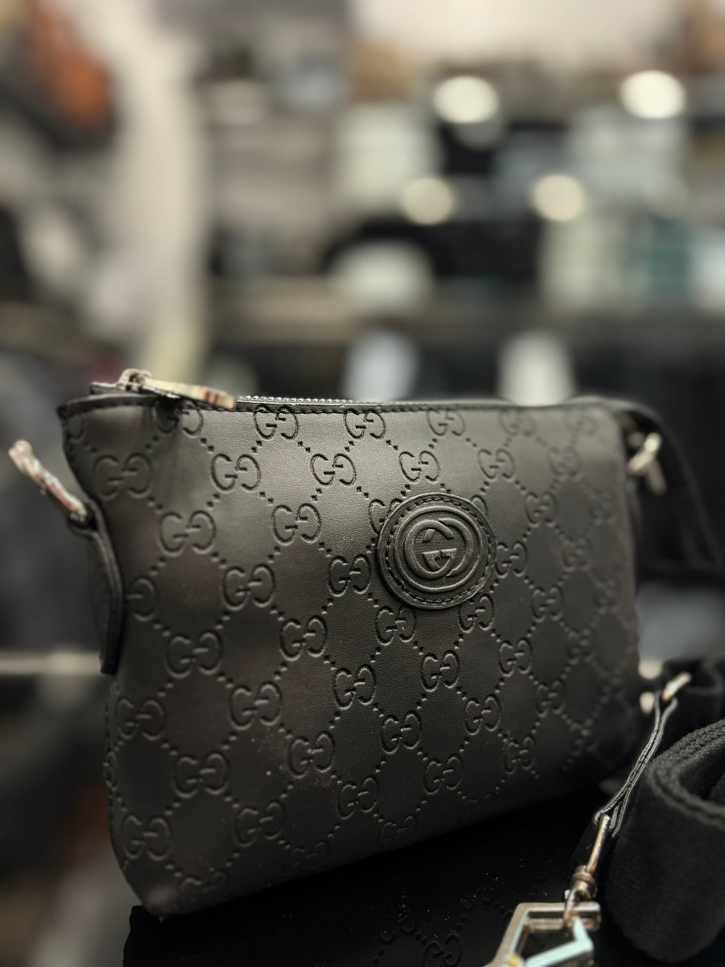 Gucci black bag χειρός/χιαστί