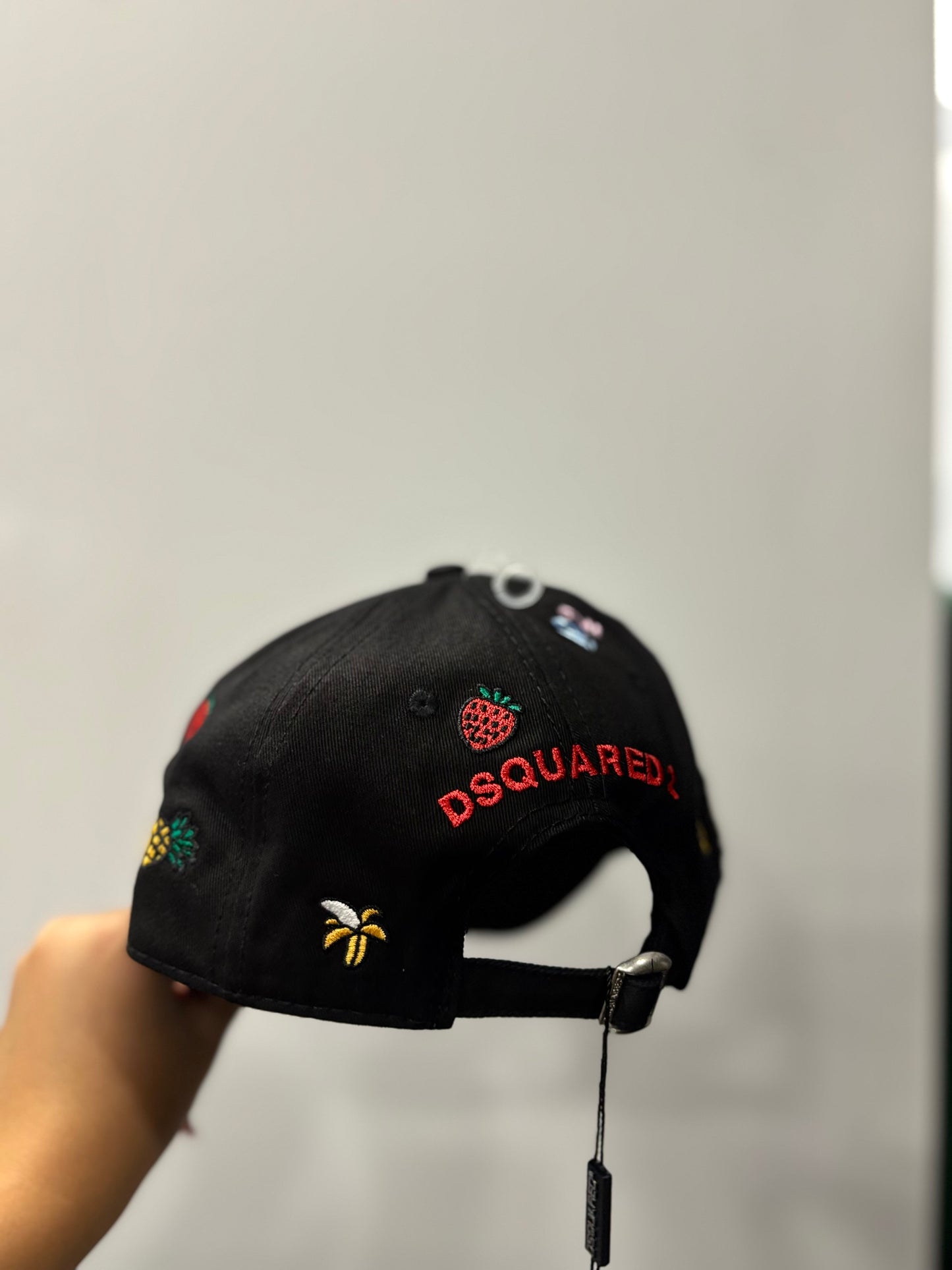 Dsquared2