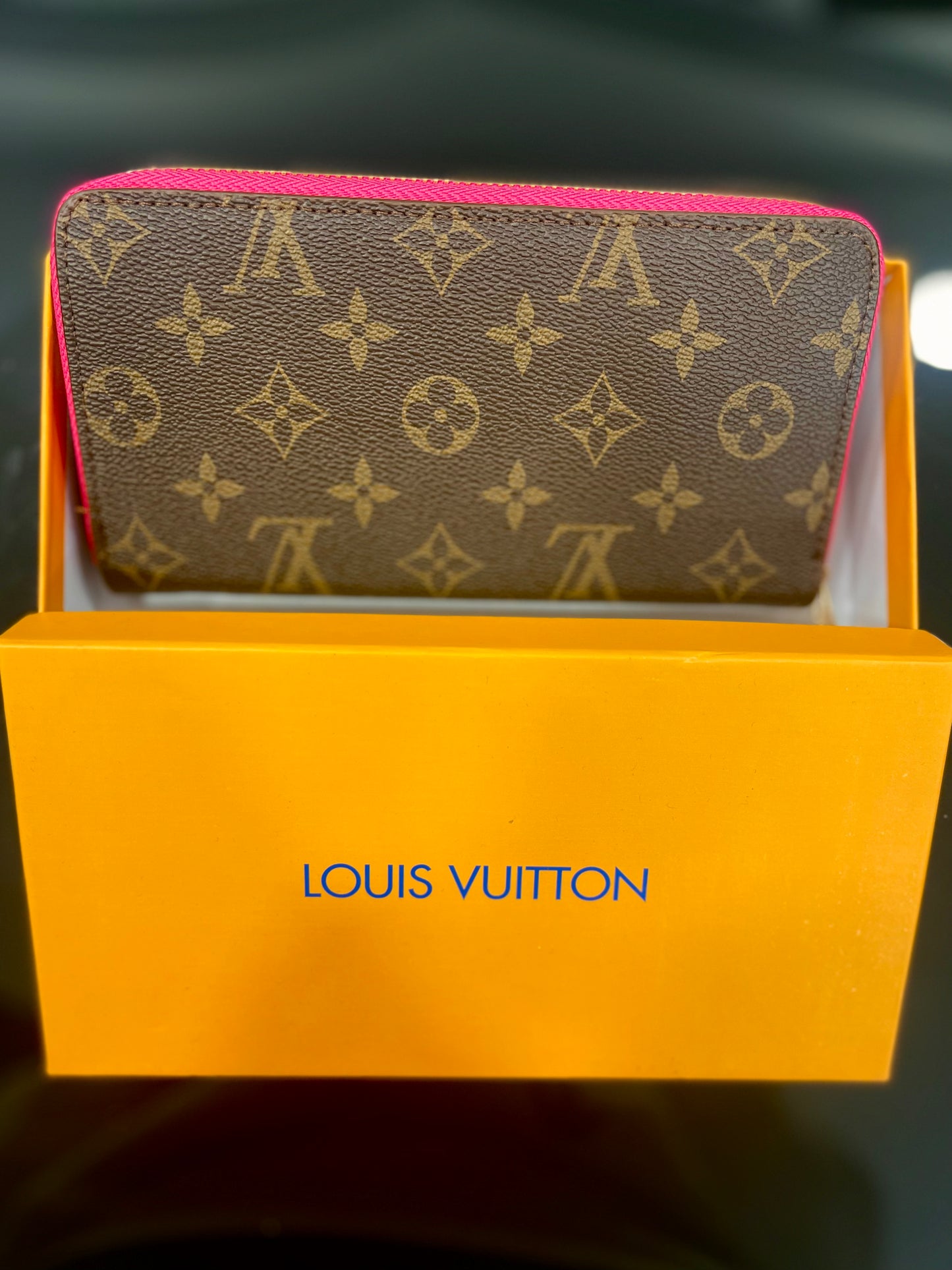 LV Wallet