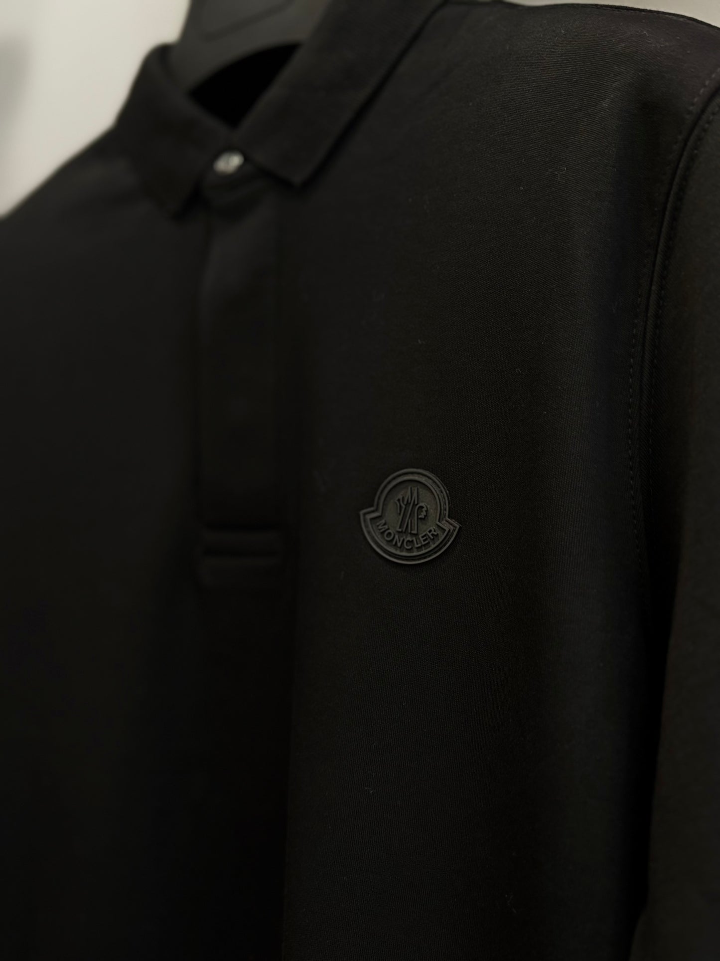 Moncler long sleeve black t-shirt with collar