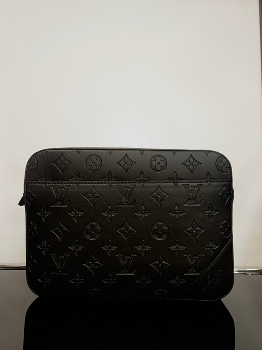 Louis Vuitton Black τσαντάκι ωμού/Χιαστί