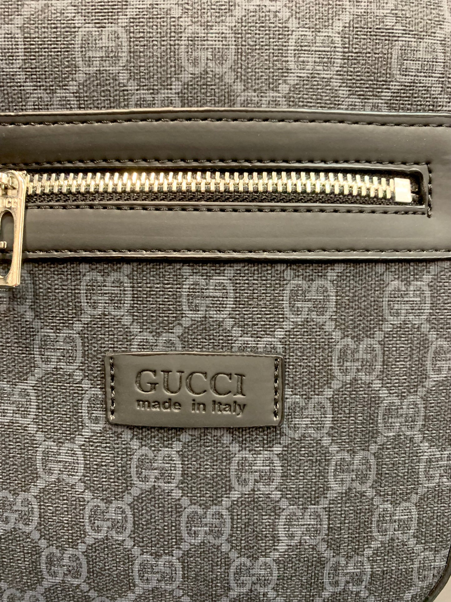 Gucci τσαντάκι ωμού/χιαστί