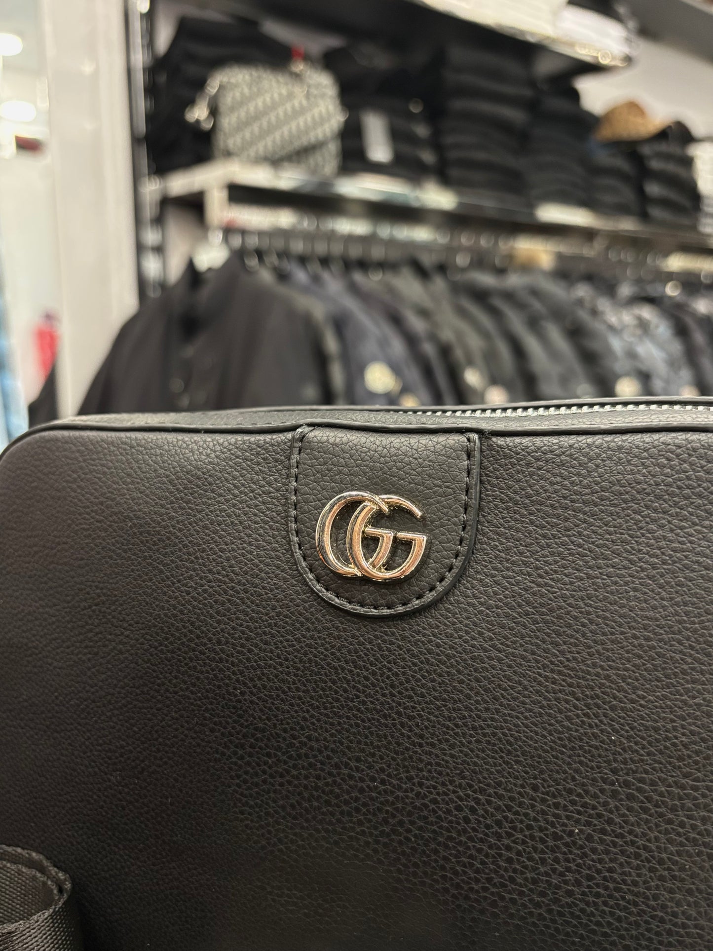 Gucci black bag χειρός/χιαστί