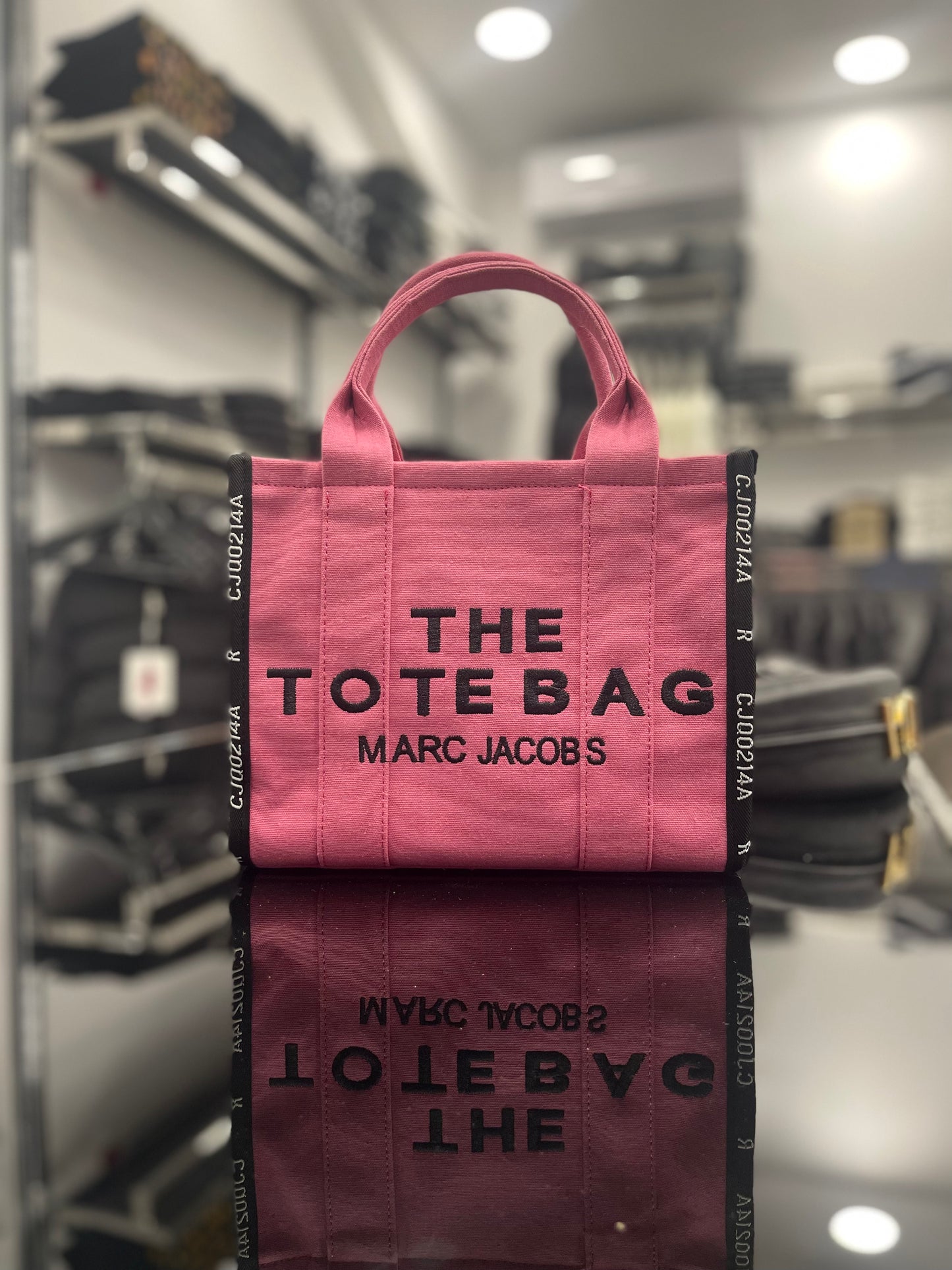 The Tote Bag-Marc Jacobs Medium pink bag