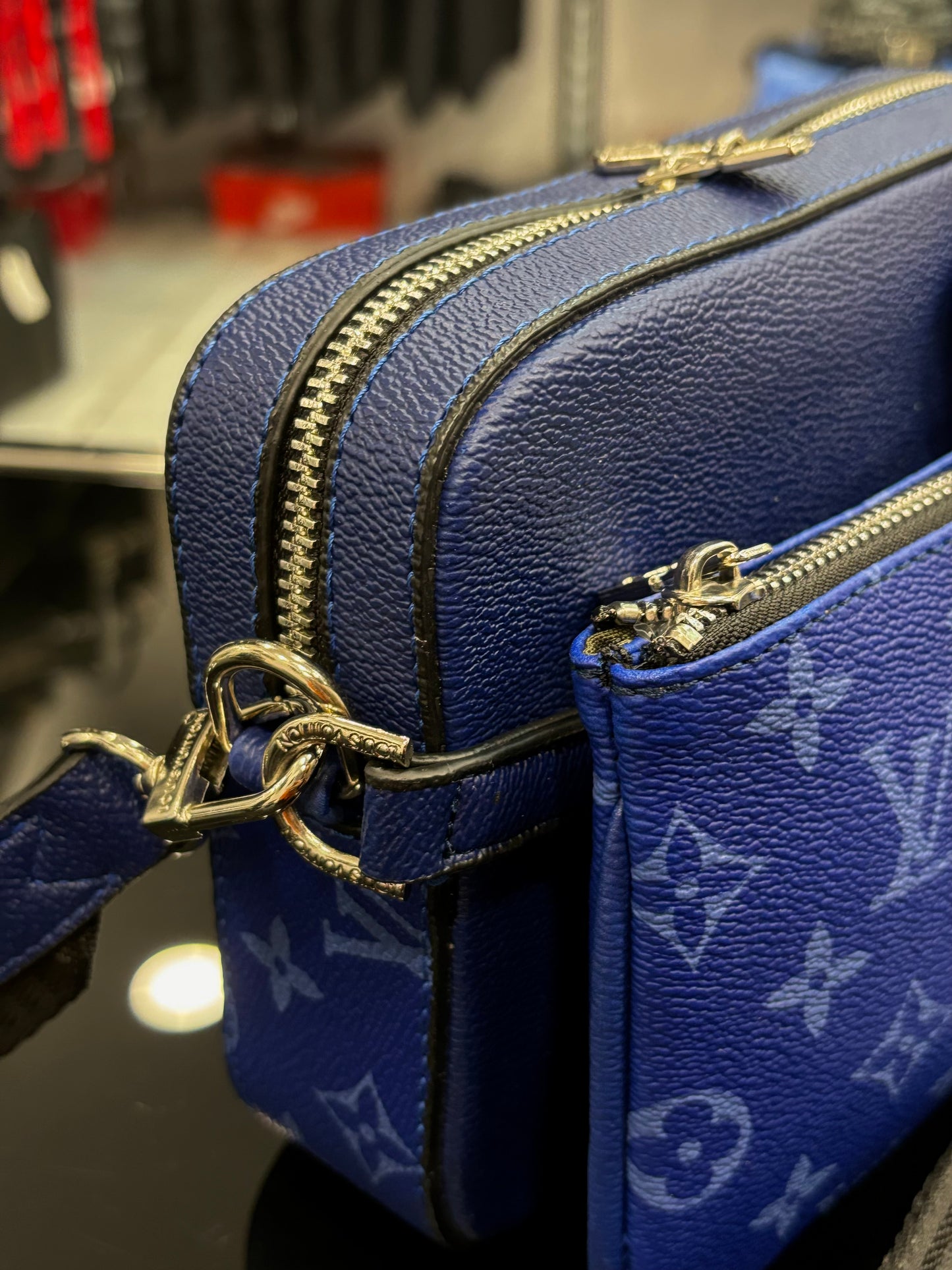 Louis Vuitton Trio Blue τσαντάκι ωμού/χιαστί