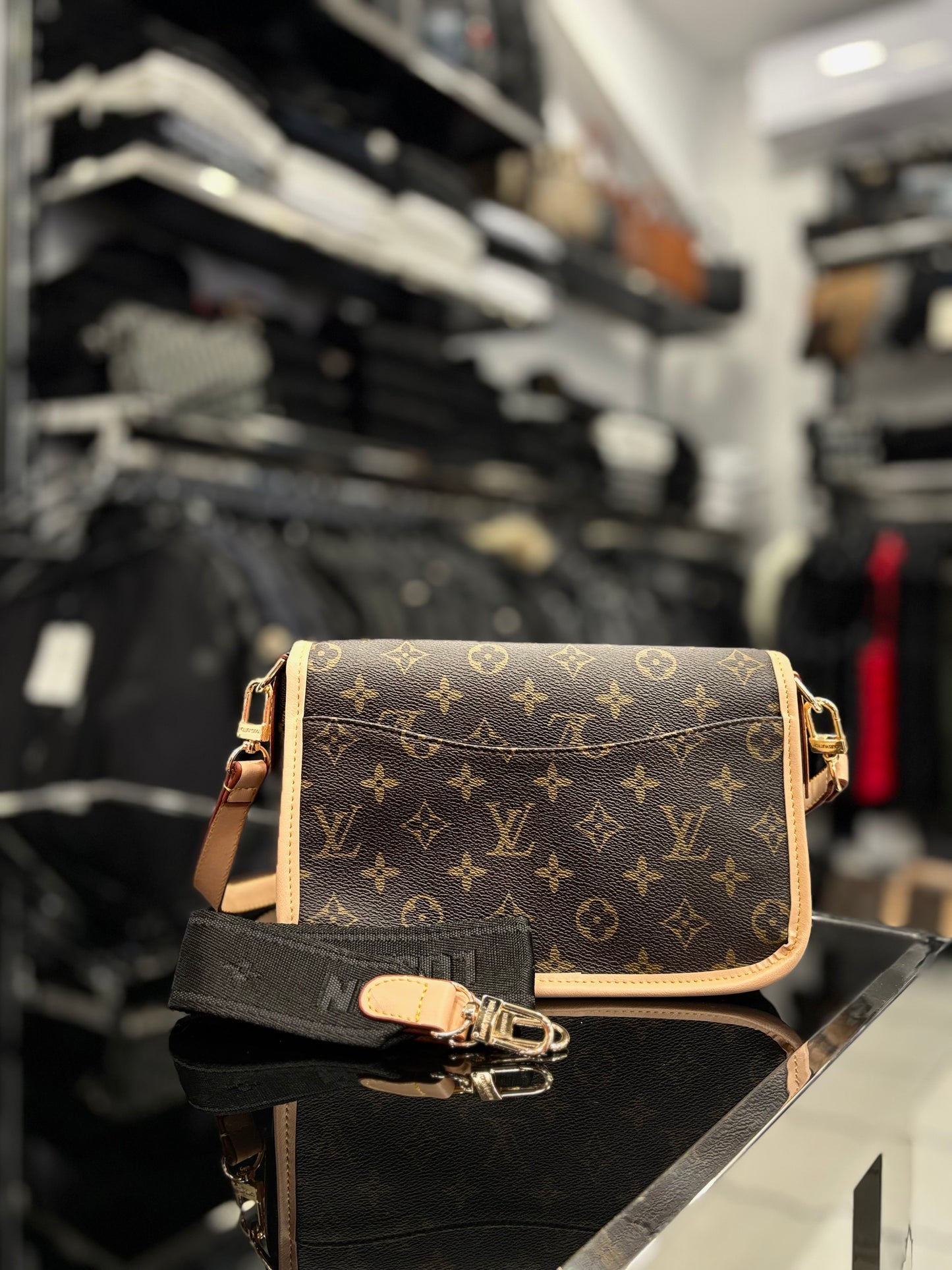 Louis Vuitton Diane Monogram