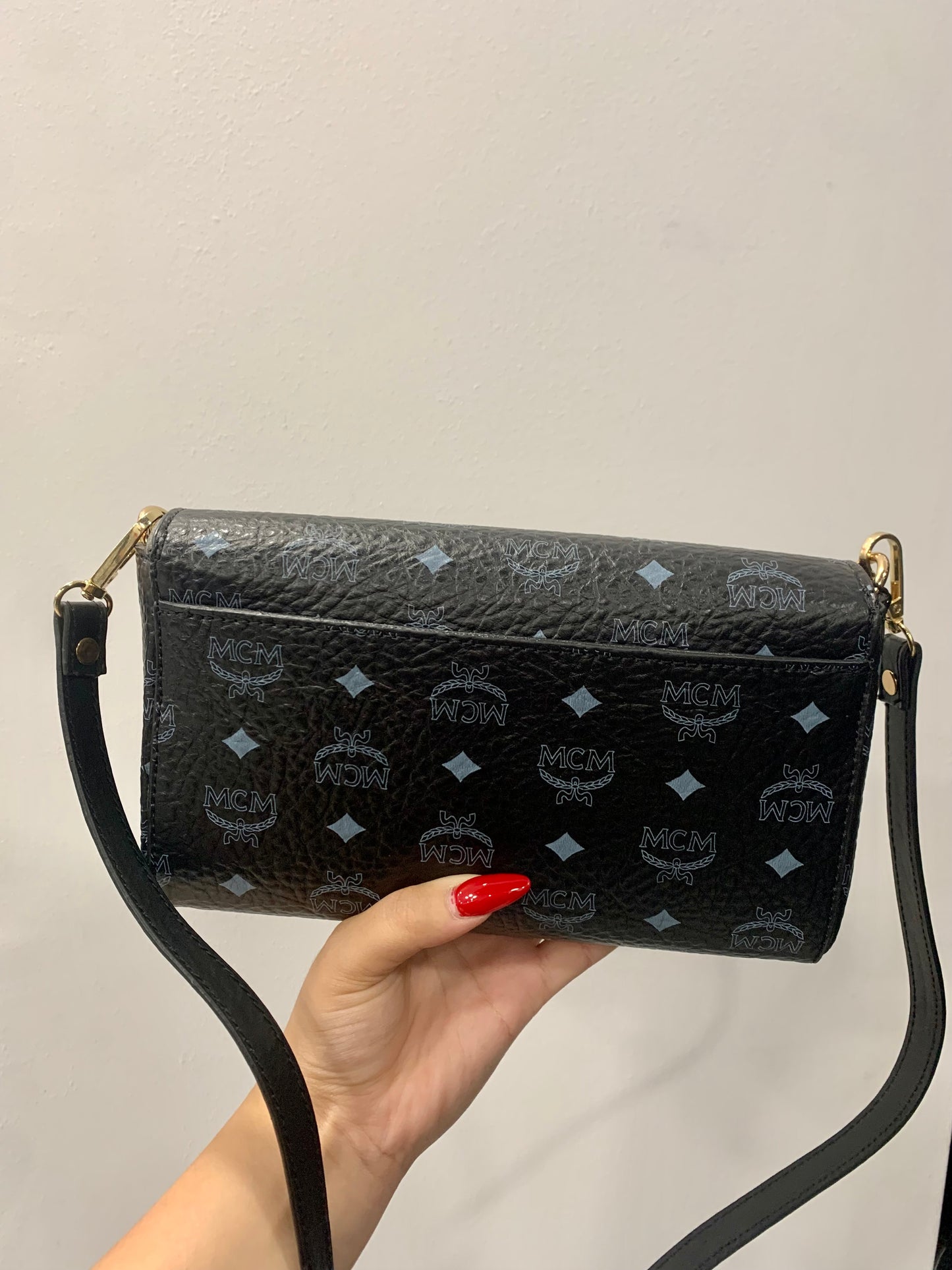 MCM Envelope Black