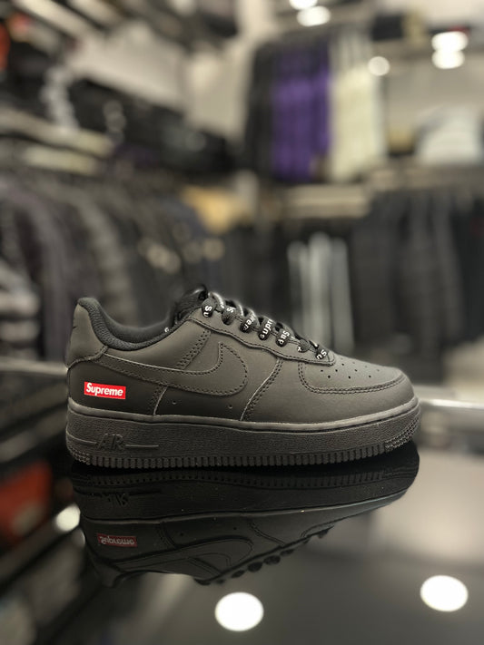 Air Force 1’ Supreme