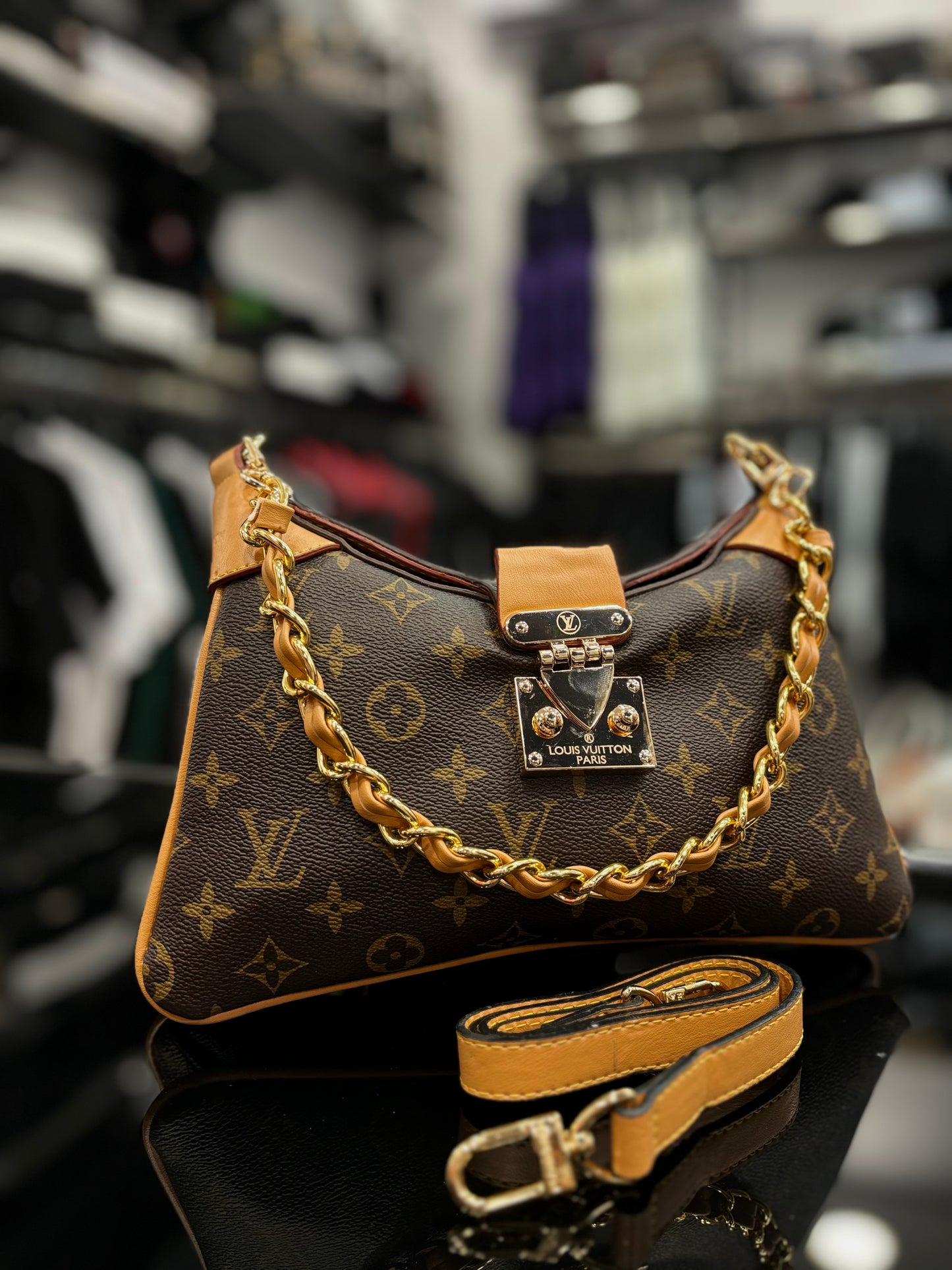 Τσάντα Louis Vuitton ωμού/Χιαστί