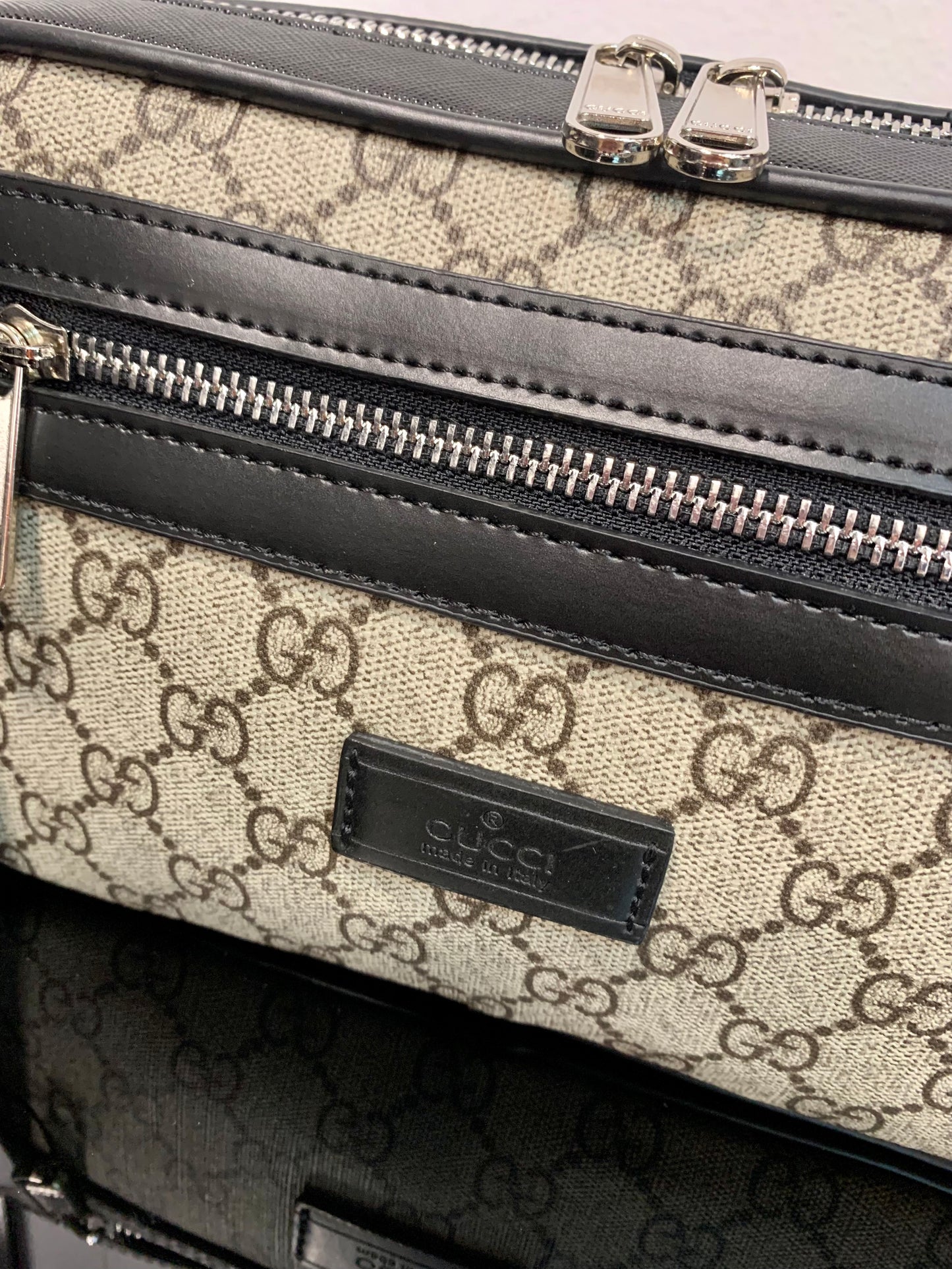 Gucci Beige τσαντάκι μέσης/χιαστί