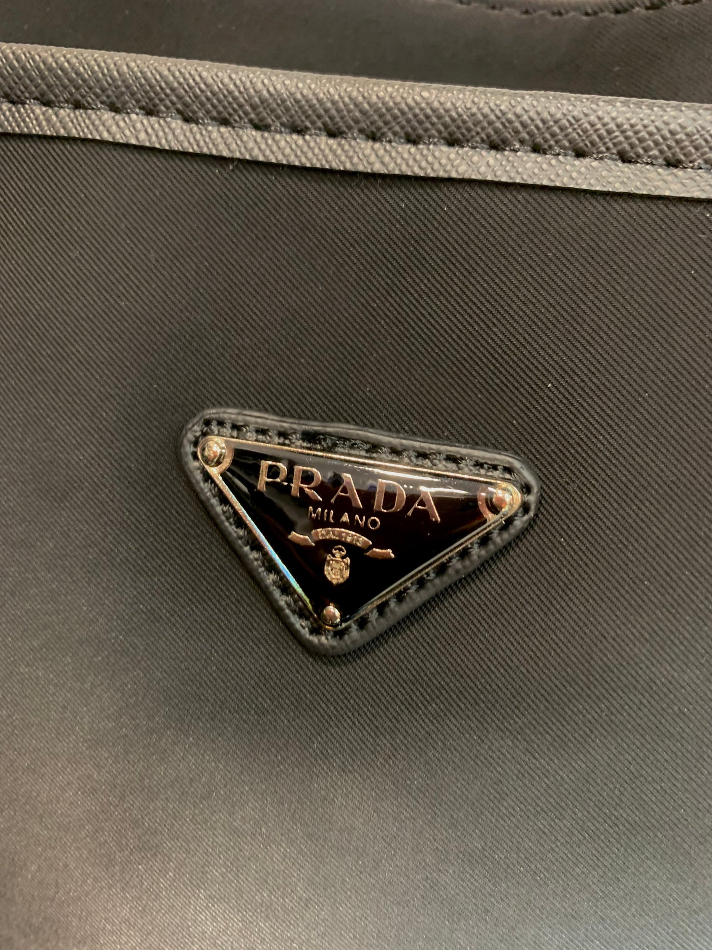 Prada Black τσάντα ωμού/χιαστί